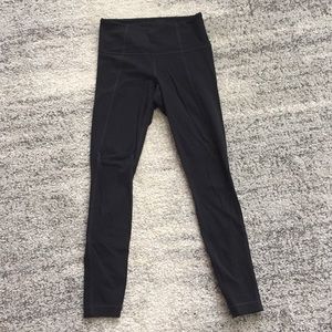 Athleta salutation 7/8 tight